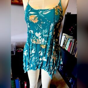Melrose and Market Teal Floral Camisole